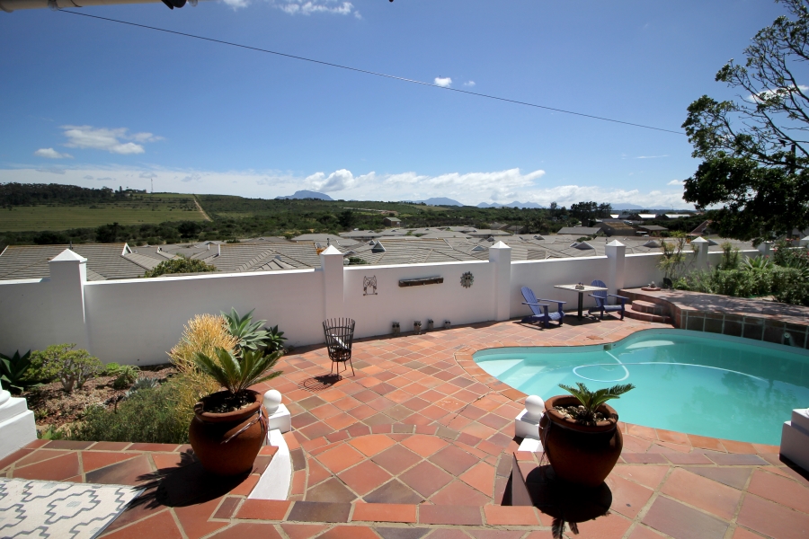 4 Bedroom Property for Sale in Tergniet Western Cape